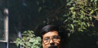 শান্তির ভিড়ে ত্রস্ত্র