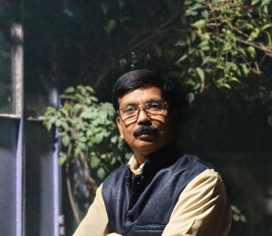 শান্তির ভিড়ে ত্রস্ত্র